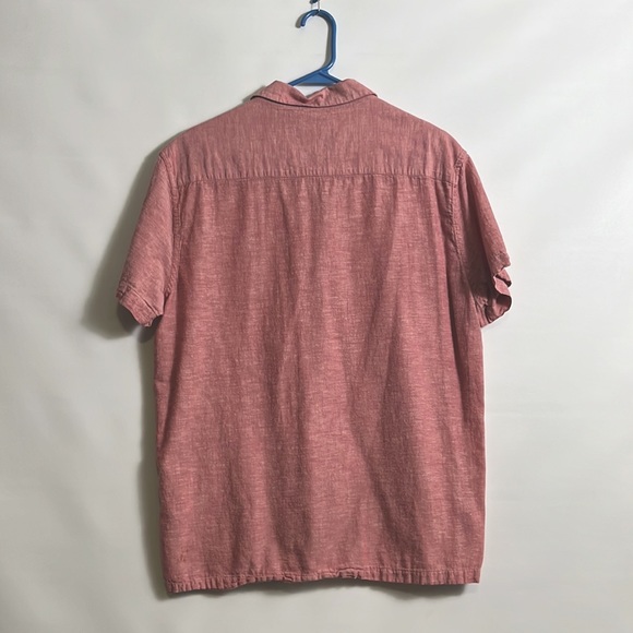 BUNDLE of Floral and Plain Button Down Resort Shirts - Picture 6 of 6